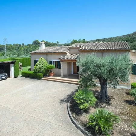 Villa Vidrier I By *